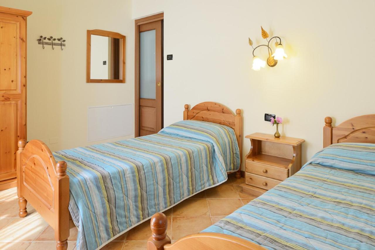 Bed And Breakfast Montino Cene Cameră foto